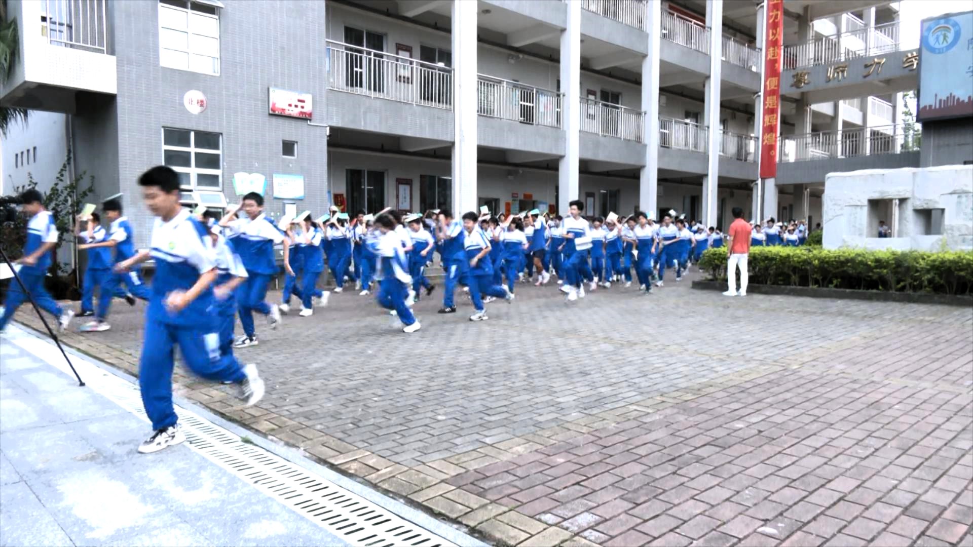 5-12新闻2026.mpg_20260512_162531544.jpg